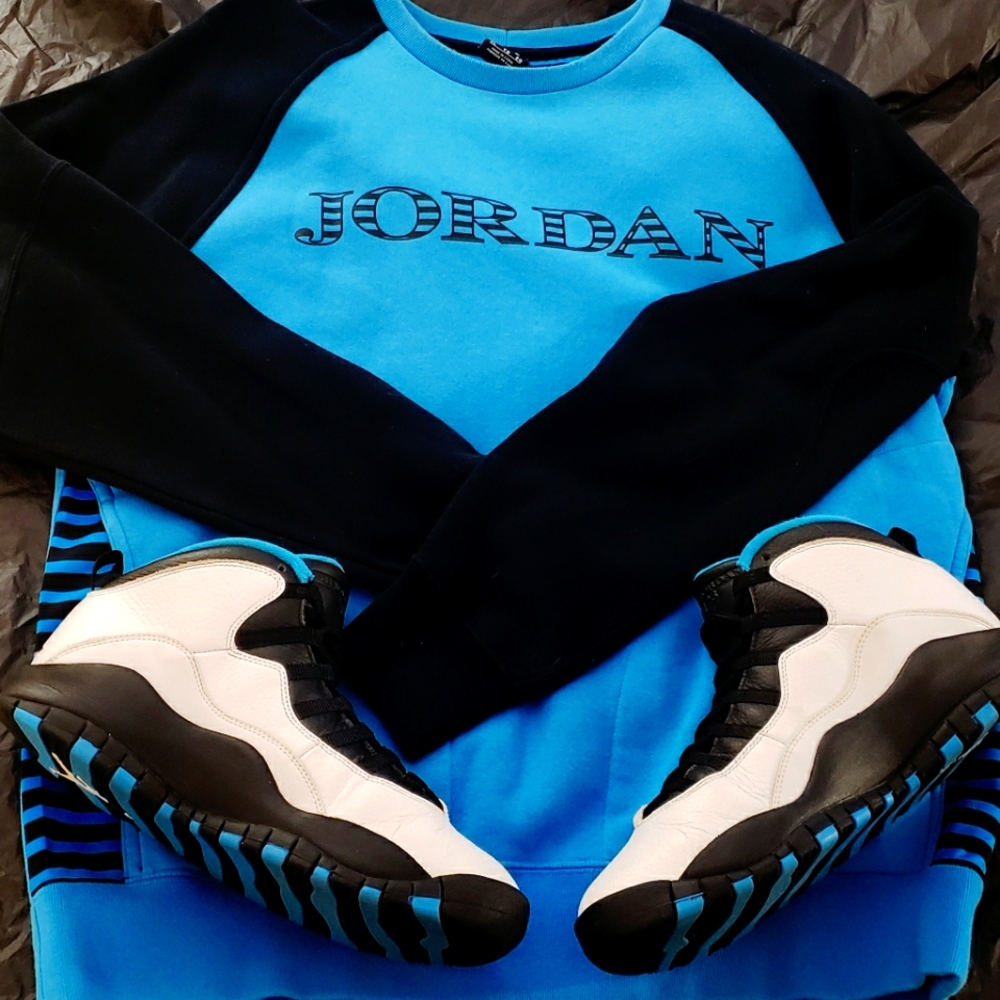Jordan 10 Powder Blue w Sweatshirt